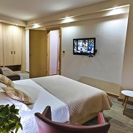 Angella Kop Konaci * Копаоник